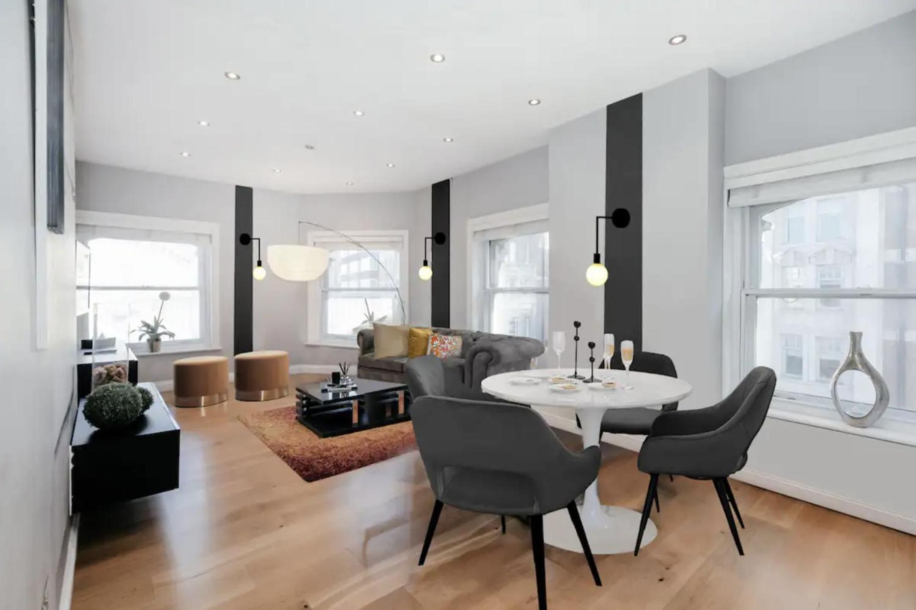 Апартаменты Cool Covent Garden Theatre Design Hub For Families Friends Couples Лондон Экстерьер фото